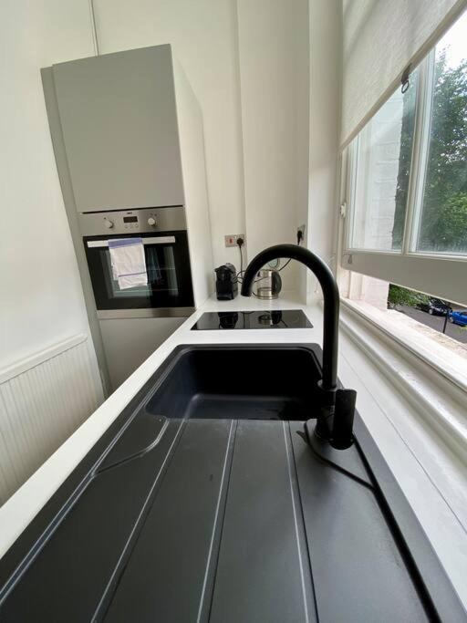 Studio For 3 Near Regents Park N5 Londen Buitenkant foto