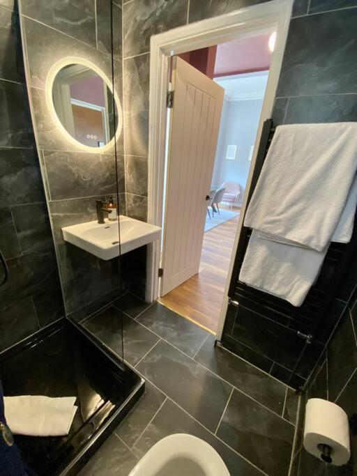 Studio For 3 Near Regents Park N5 Londen Buitenkant foto