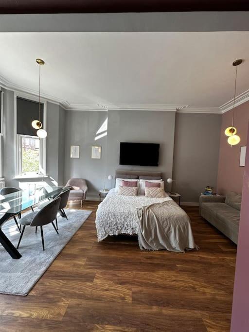 Studio For 3 Near Regents Park N5 Londen Buitenkant foto