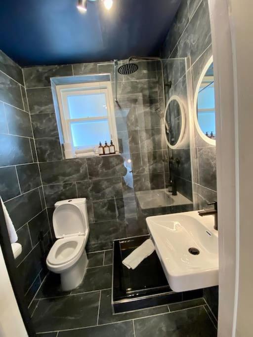 Studio For 3 Near Regents Park N5 Londen Buitenkant foto