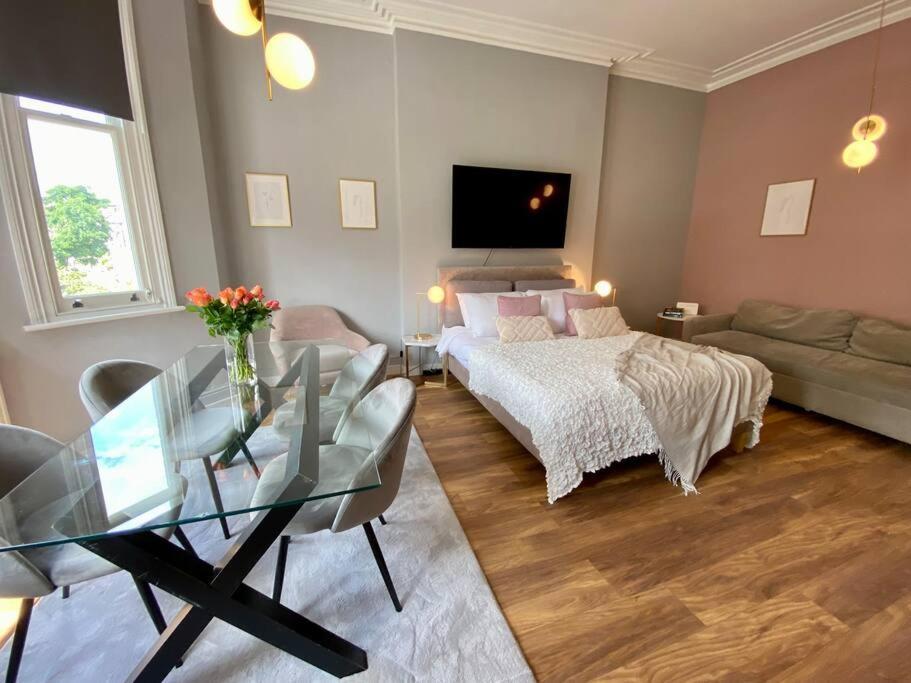 Studio For 3 Near Regents Park N5 Londen Buitenkant foto