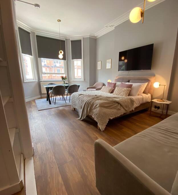 Studio For 3 Near Regents Park N5 Londen Buitenkant foto